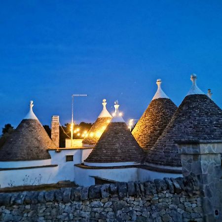 Trulli And Pool - I Cactus Villa Martina Franca Kültér fotó