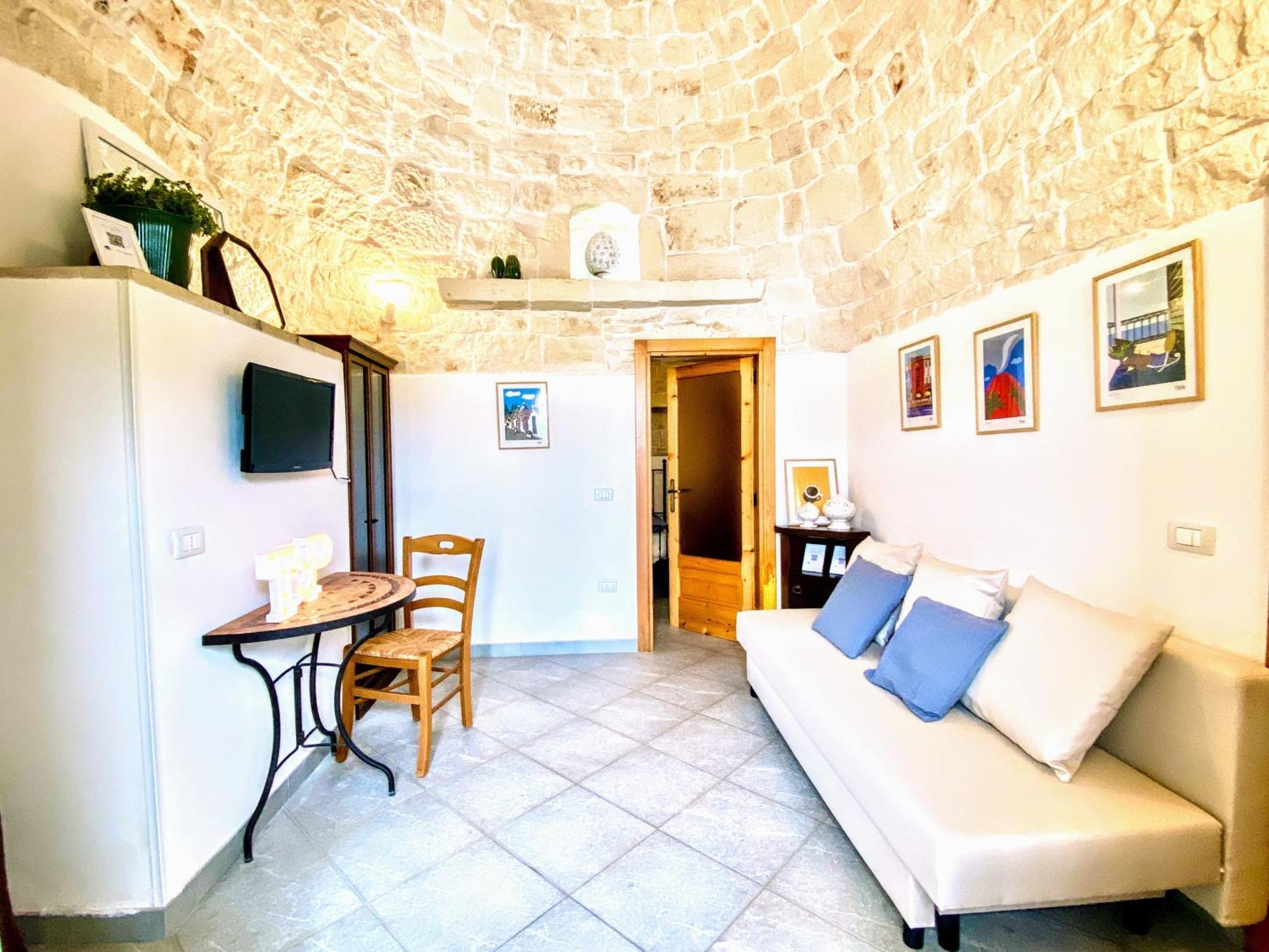 Trulli And Pool - I Cactus Villa Martina Franca Kültér fotó