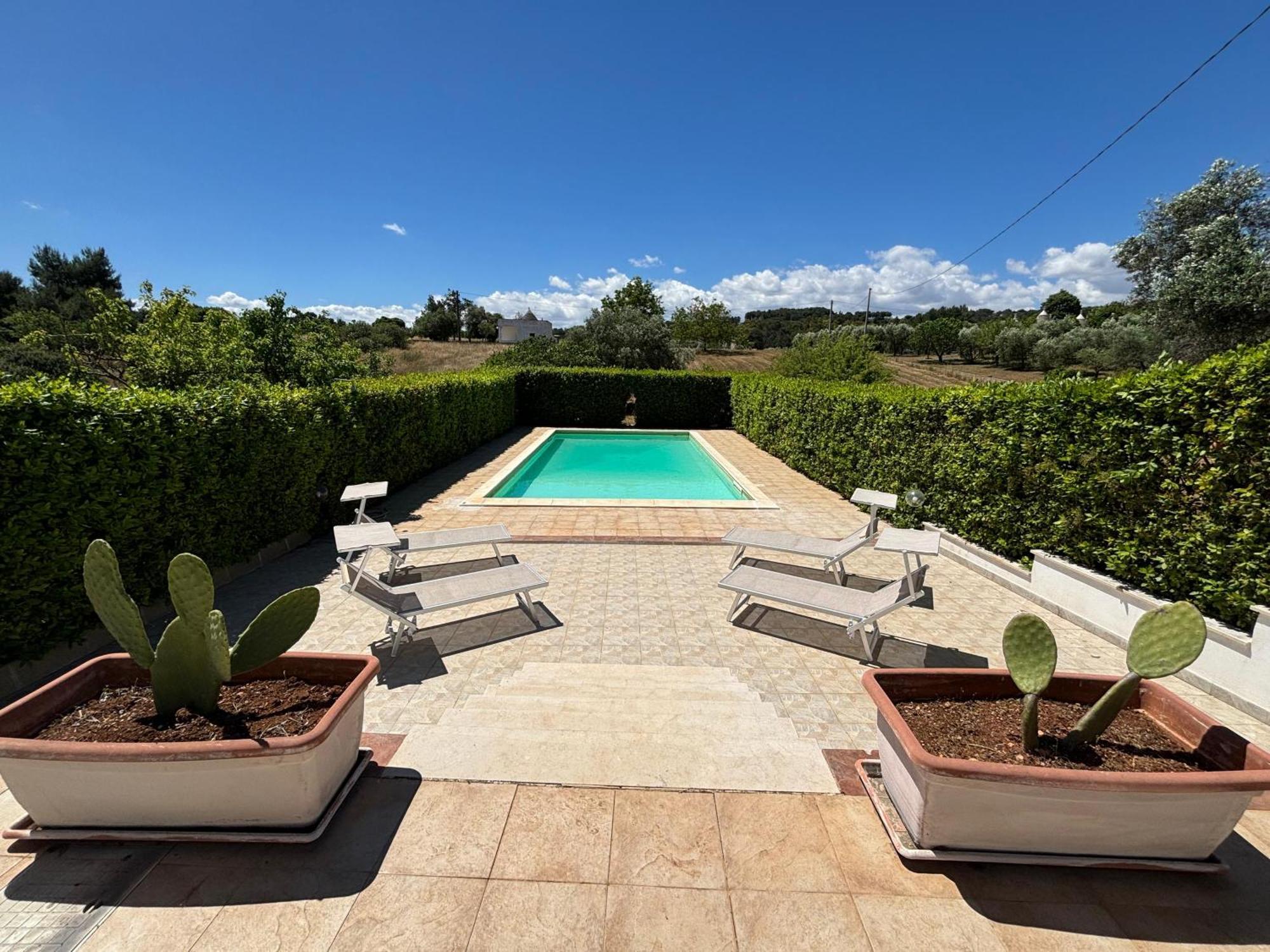 Trulli And Pool - I Cactus Villa Martina Franca Kültér fotó
