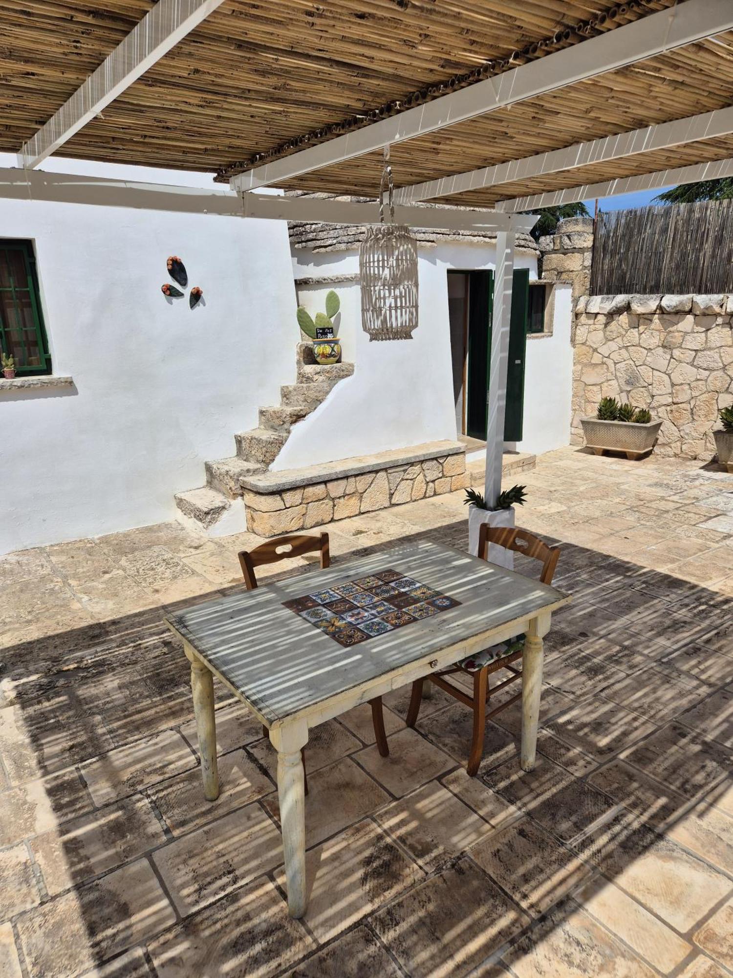 Trulli And Pool - I Cactus Villa Martina Franca Kültér fotó